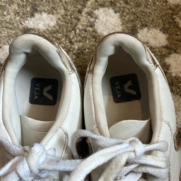 Veja Gold Sneakers Women Size 6 - Picture 5 of 12